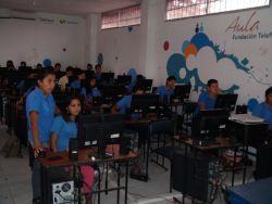 653 docentes fueron capacitados en el uso de las TICS en el aula